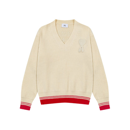 AMI LONG SLEEVE V-NECK SWEATER